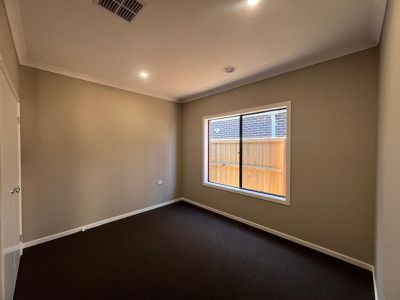 13 Kingsbury Road, Deanside