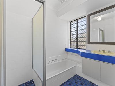 72 Cambridge Crescent, Cooloongup