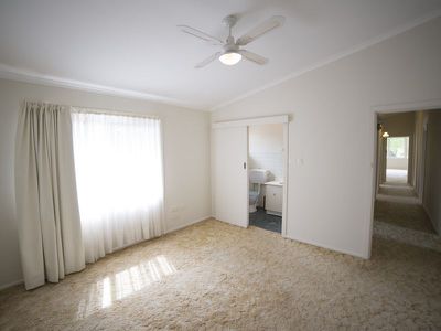 8 Peters Street, Dubbo