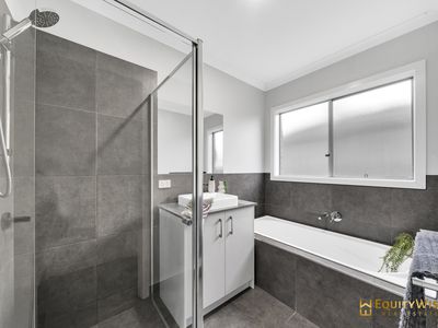 17 Furness Close, Wyndham Vale