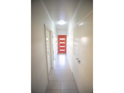 11 Hibiscus Way, Newman