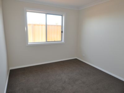 6 Terrazzo Court, Dubbo