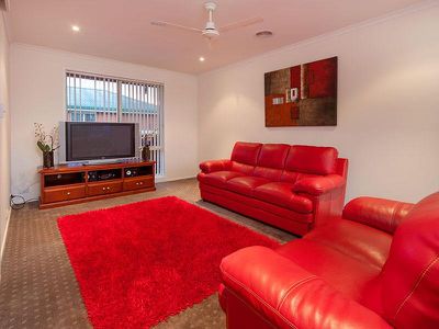 1 AZURE DRIVE, Wodonga