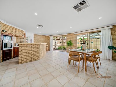 1 / 15 Parramatta Lane, Willetton