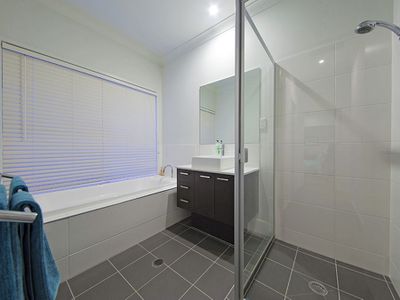 3 Thomson Place, Wakerley