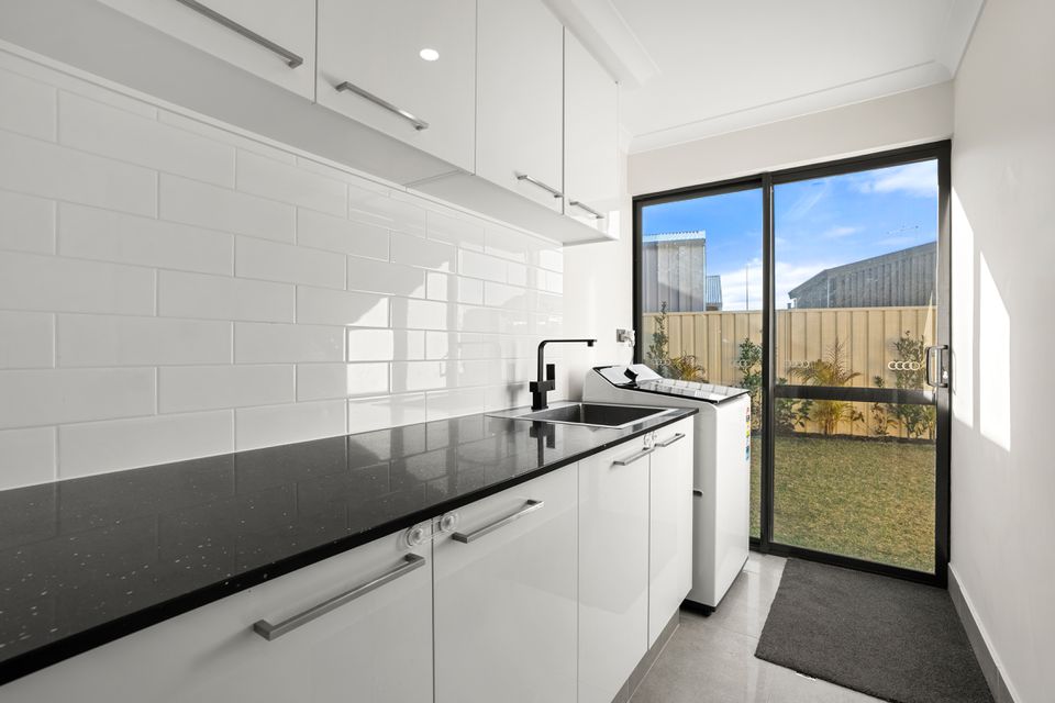 3 MIKADO RISE, Madora Bay