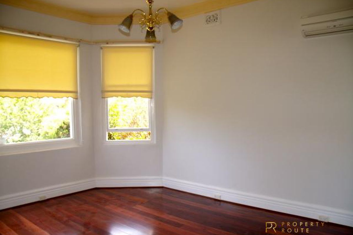 1 Clanalpine Street, Eastwood