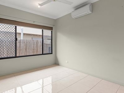 18 Honeyeater Loop, Djugun