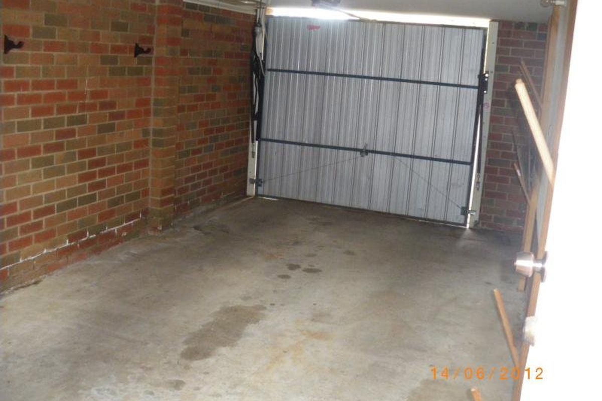 5 / 11 Club Court, Mansfield