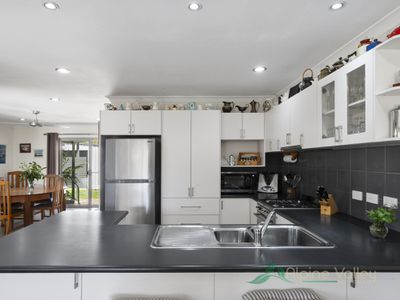 34 Freeburgh Avenue , Mount Beauty