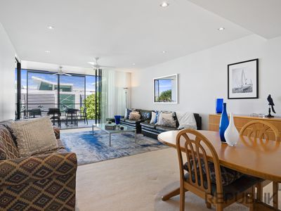 2205 / 2 Ephraim Island Parade, Paradise Point