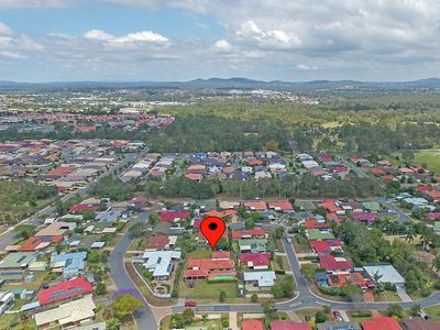 4 Poinciana Street, Wynnum West