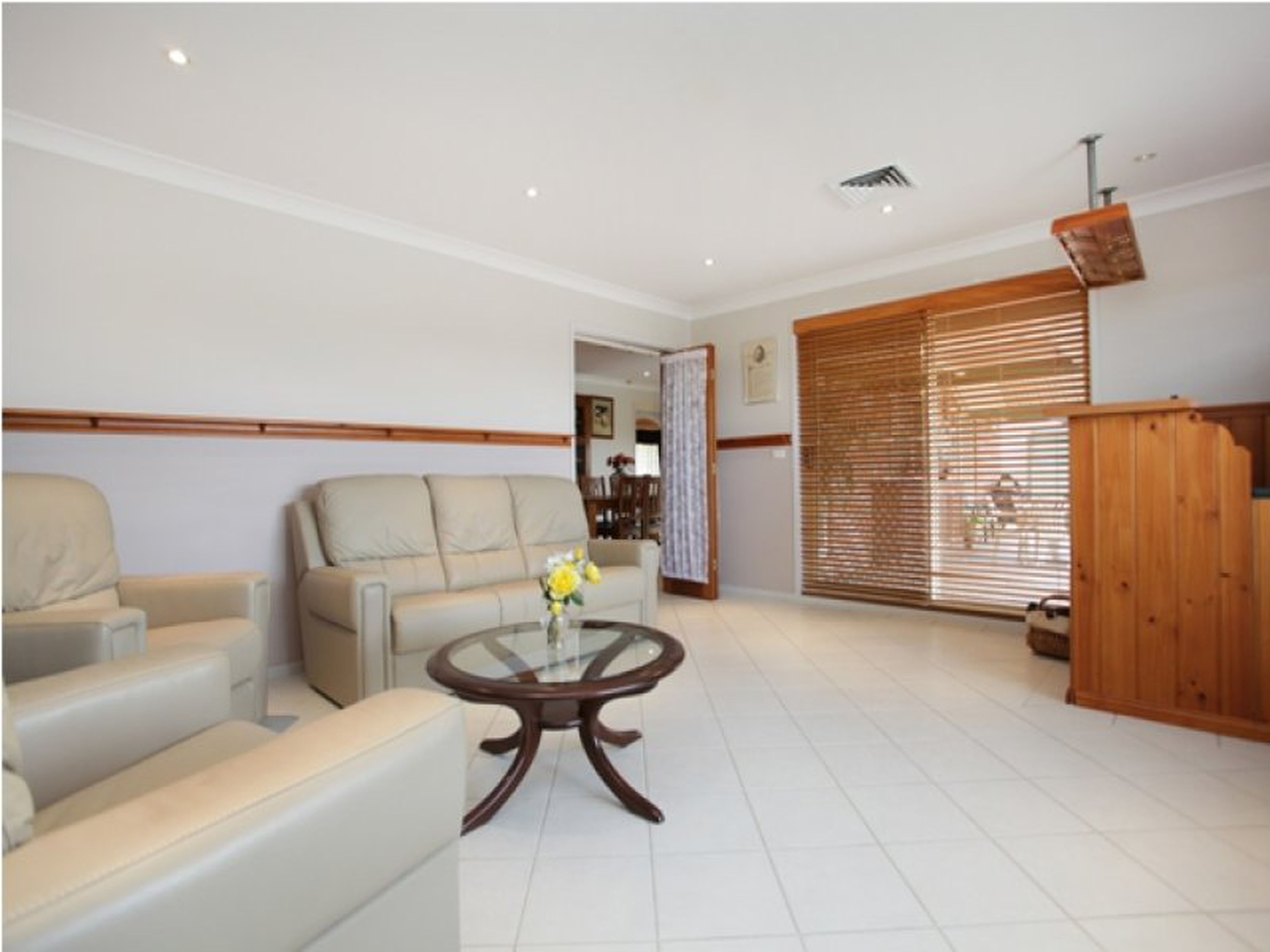 64 Sir John Jamison Circuit, GLENMORE PARK