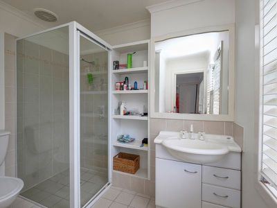 78 South Street, Forster