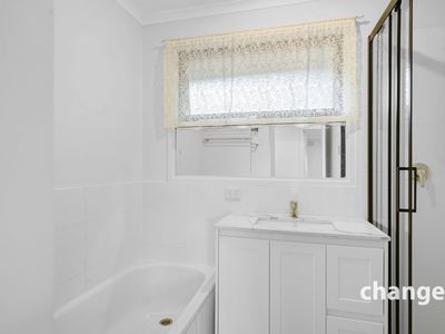 90 Capital Avenue, Glen Waverley