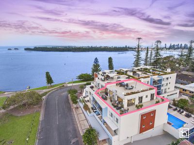 9 / 1 Tuggerah Parade, The Entrance