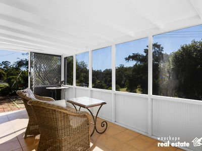 64 Koree Island Road, Beechwood