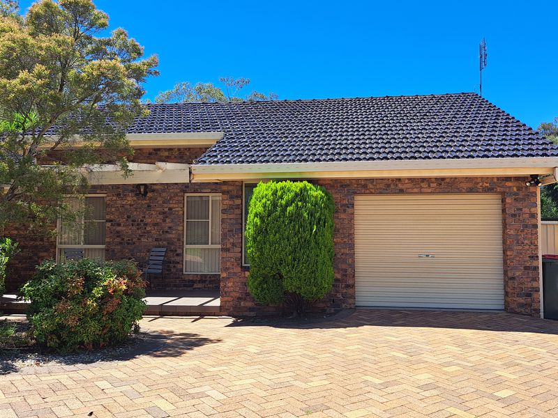 1 / 35 Valley Drive, East Tamworth