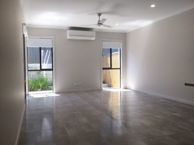 3 / 30 Taurus Circuit, Coomera