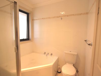 2 / 4A Marsden Road, West Ryde