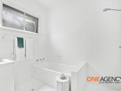 24 MAILER AVENUE, Wollongong