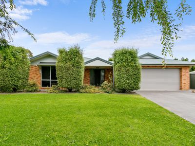 14 Langholme Court, Sale