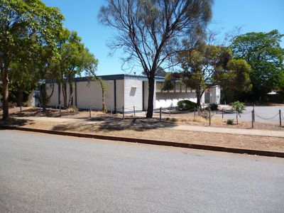 1 Gould Road , Elizabeth Park