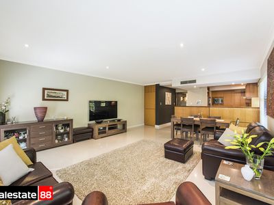 1 / 132 Royal Street, East Perth