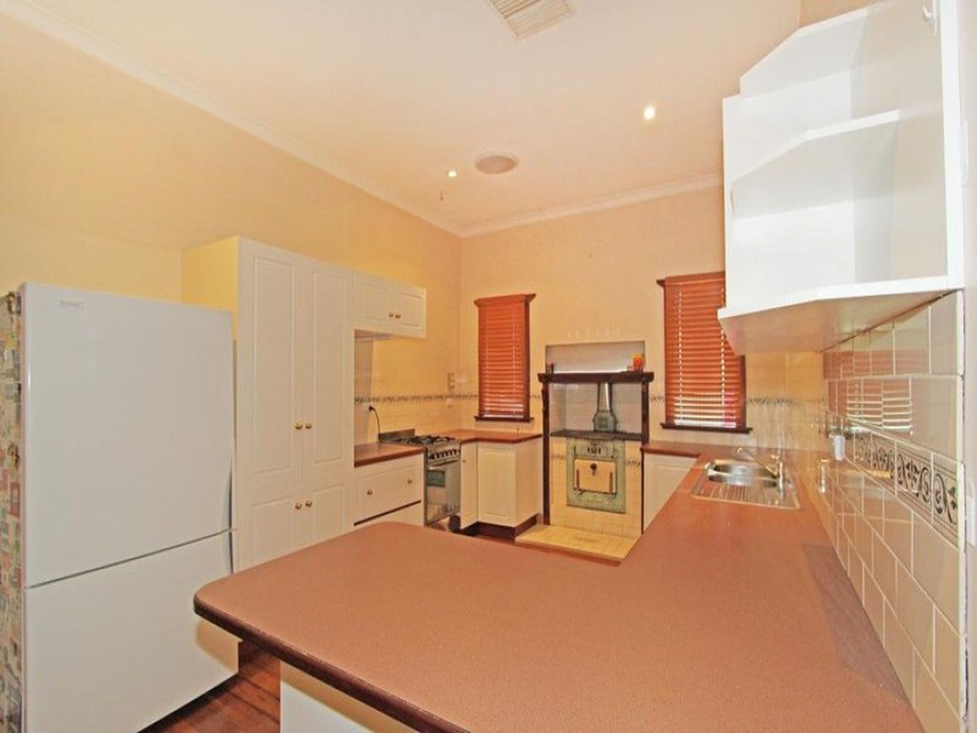 94 Killarney Street, Hannans