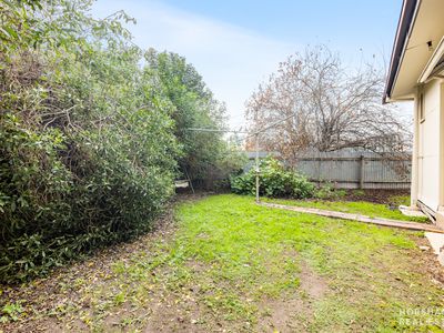 1 4 / 9 Burgess Street, Horsham