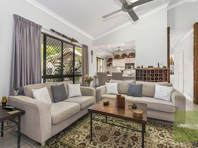 10 Riovista Way, Kirwan