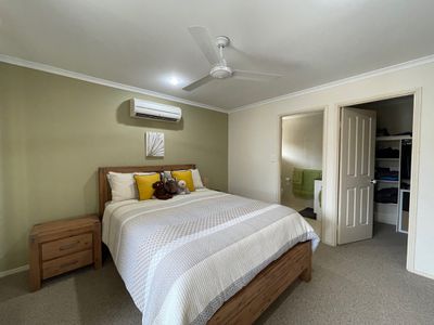 16 Lady Penrhyn Drive, Eli Waters