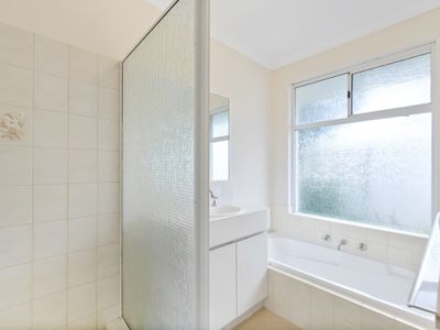 2/18 Drabble road, Scarborough