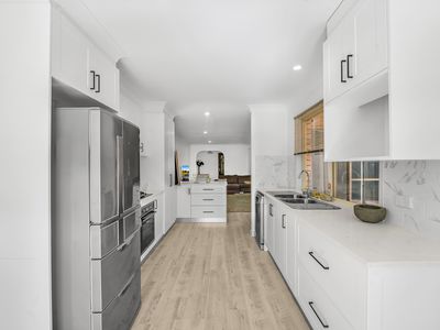 46 Farmview Drive, Cranebrook