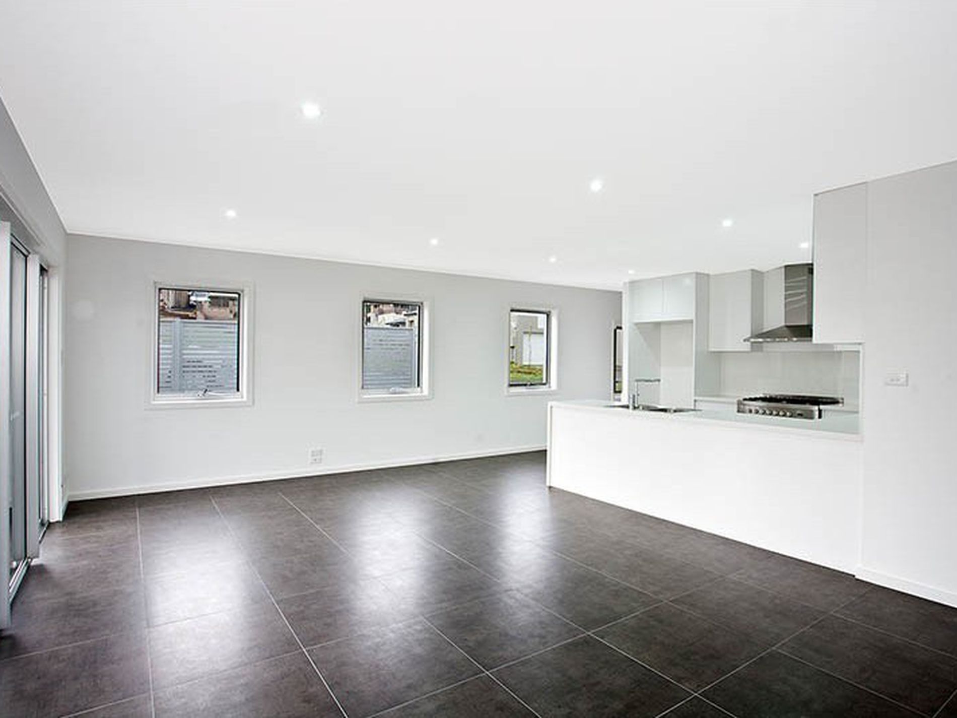 9 St Andrews Parkway, Shell Cove