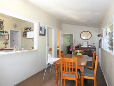 20 Livingstone St, Avenel