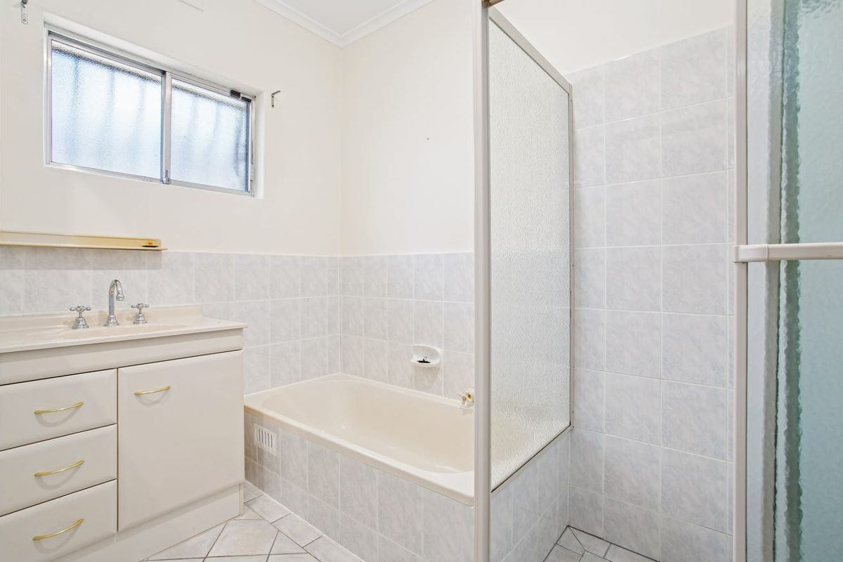 5 Ramsgate Avenue, Modbury Heights