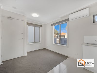 1 / 30 Pickett Street, Footscray