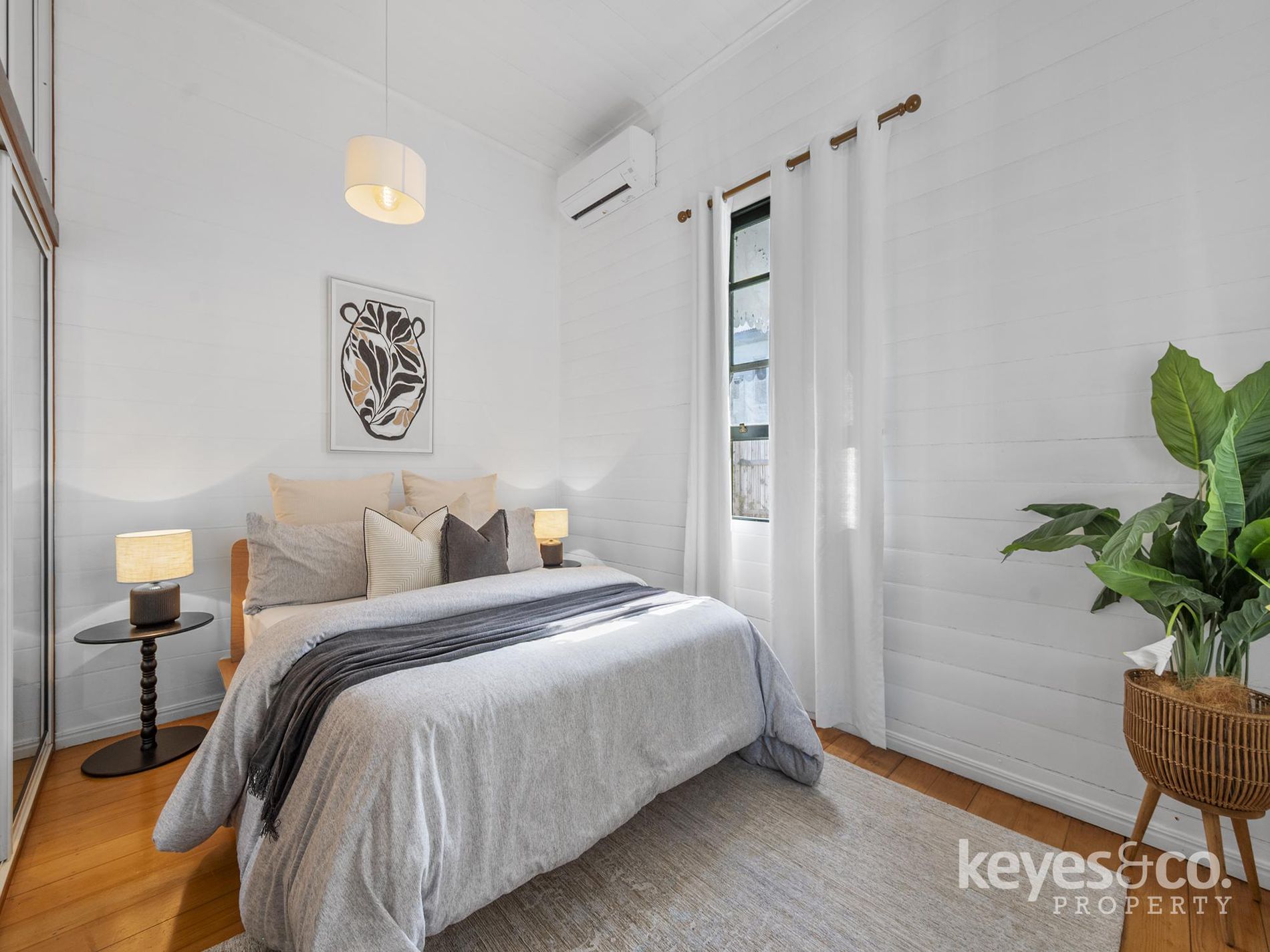 36 William Street, West End