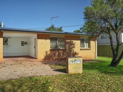 2 / 36 Canberra Street, Harristown