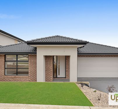 12 Cummins Street, Officer