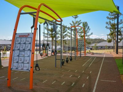 45 Meadows Circuit, Bellbird Park