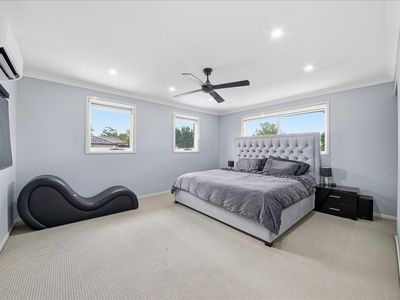 62 greenfield crescent , Elderslie
