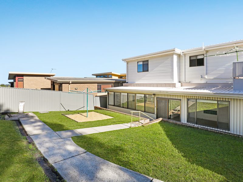 93a Lake Heights Road, Lake Heights