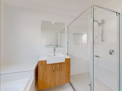 5 Paroo Road, South Maclean