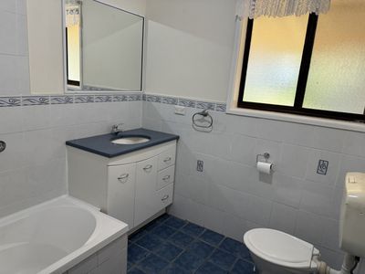 22 Jones Street, Parkes