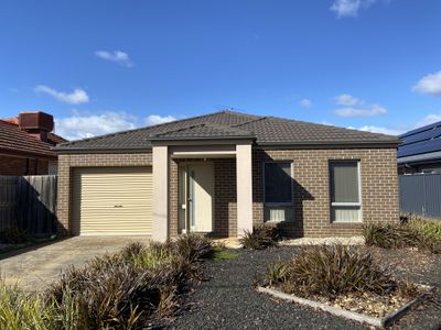 1 / 21 Austin Street, Werribee