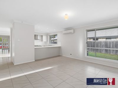 8 Celestial Drive, Morisset Park