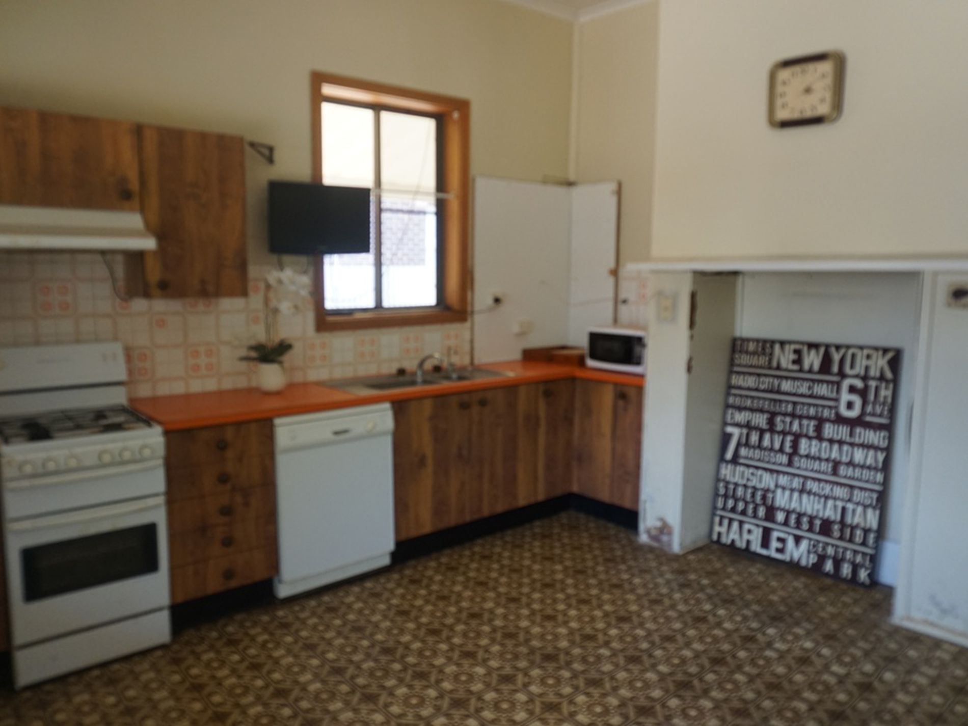 28 Shire Street, West Wyalong