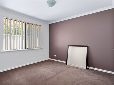 27 Riseberry Way, Somerville